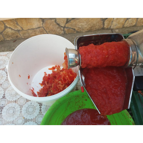 TRE SPADE SpremiTo paradicsom passzírozó gép INOX