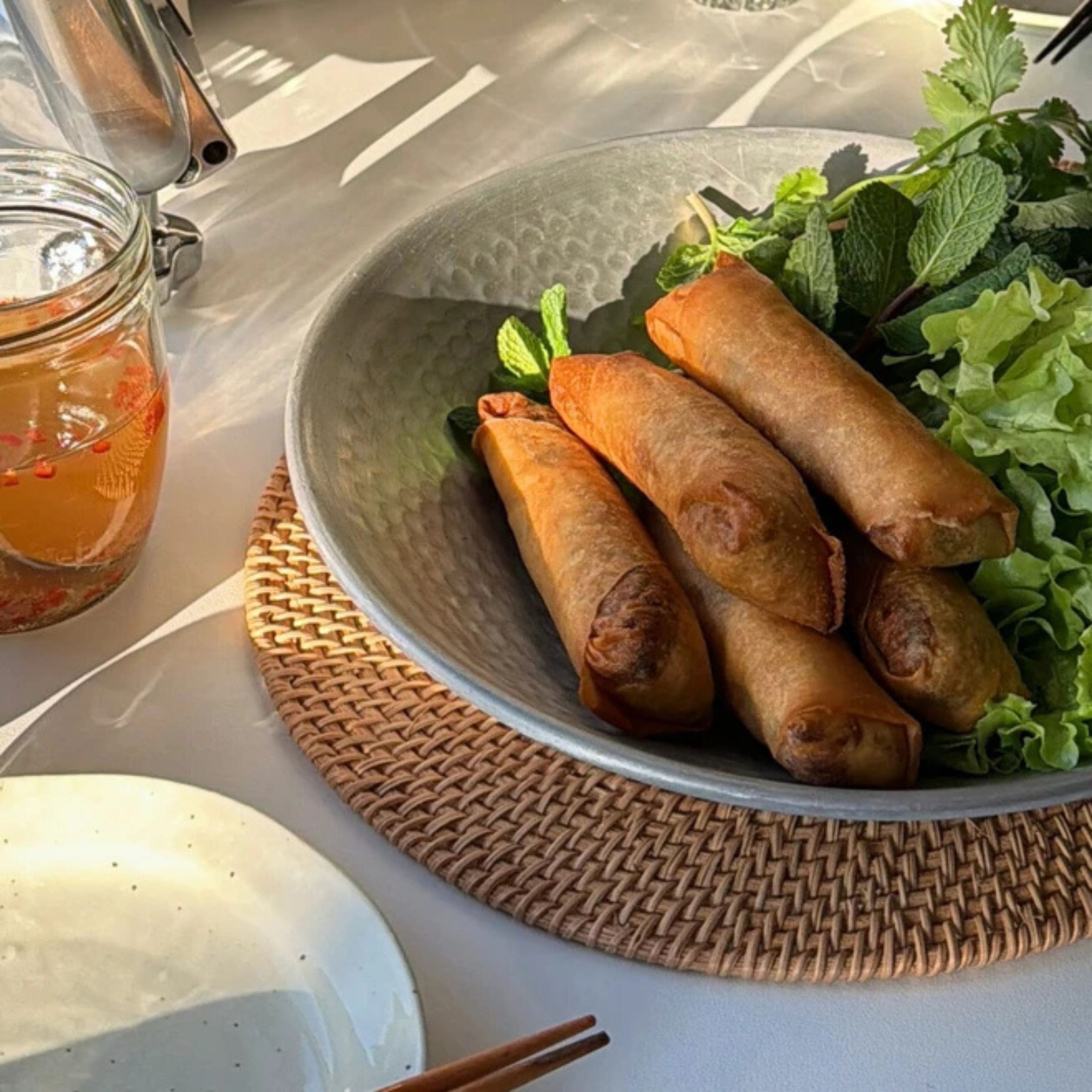 Tavaszi tekercs recept: ropogós klasszikus friss ízekkel